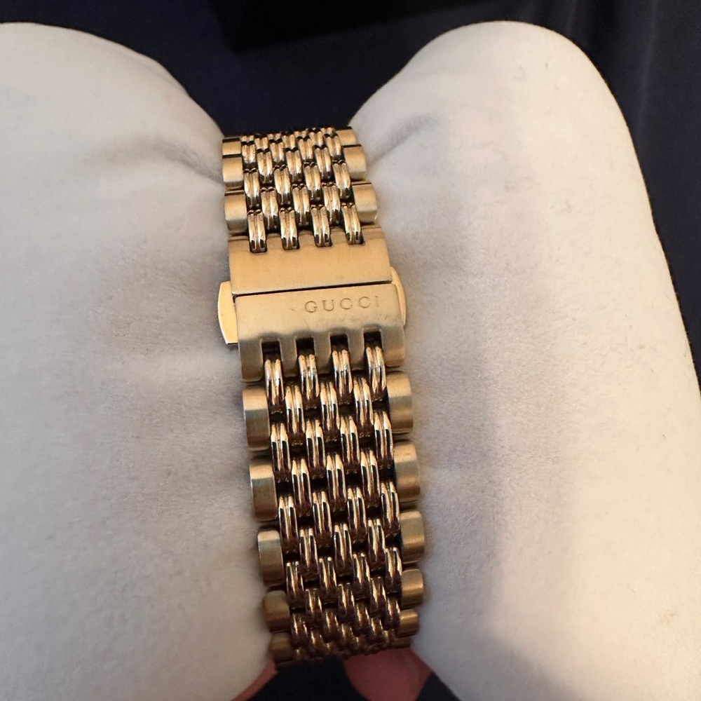 Gucci Watch - Picture 3 of 5